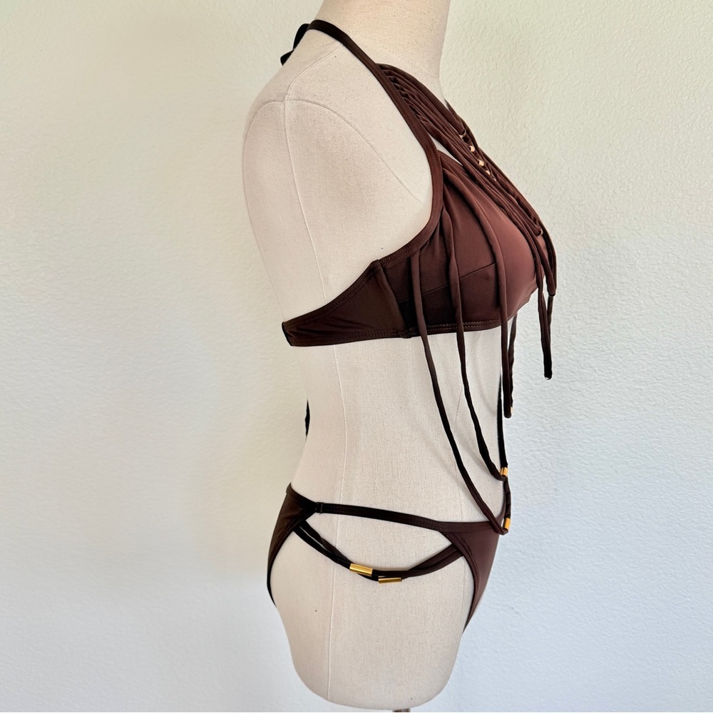 ๐ Brown Strappy Rope Gold Metal Detail Bikini Swimsuit Set - Picture 4 of 9